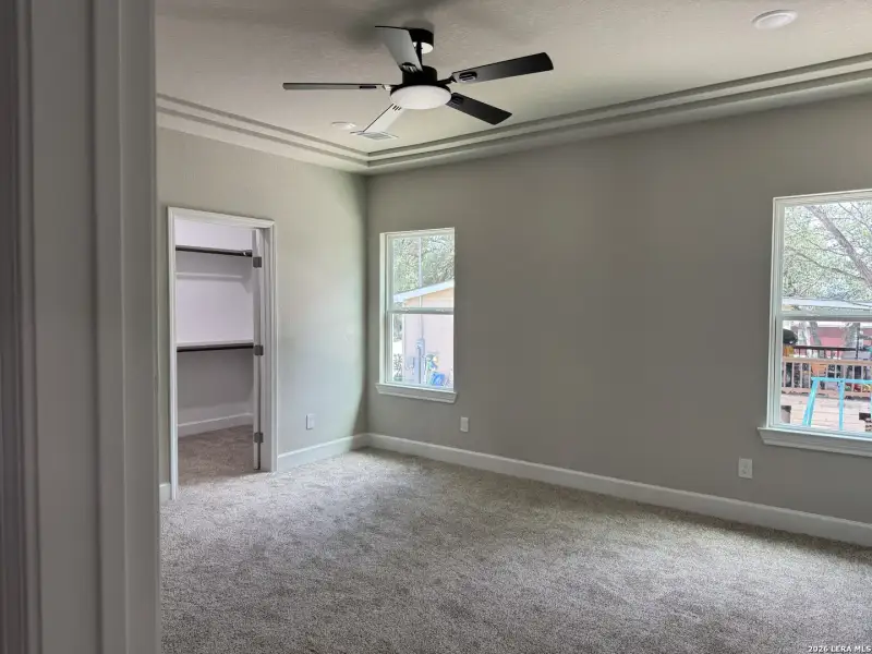 Spacious, unfurnished interior of a new home in , Spring Branch (Image 34).