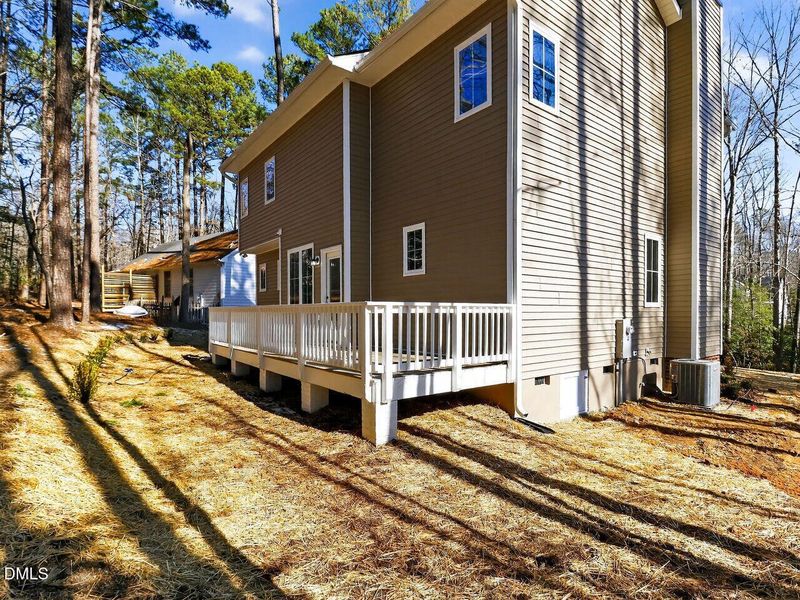 034-1280x960-backyard