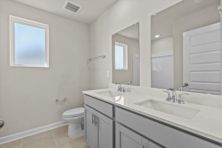 Furnished interior view inside a new home in Cedar Shoals – Heritage Collection, Piedmont (Image 7).