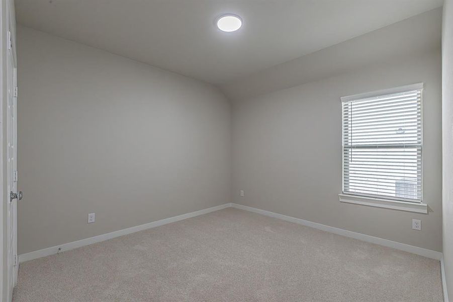 Spacious, unfurnished interior of a new home in Elevon, Lavon (Image 25).
