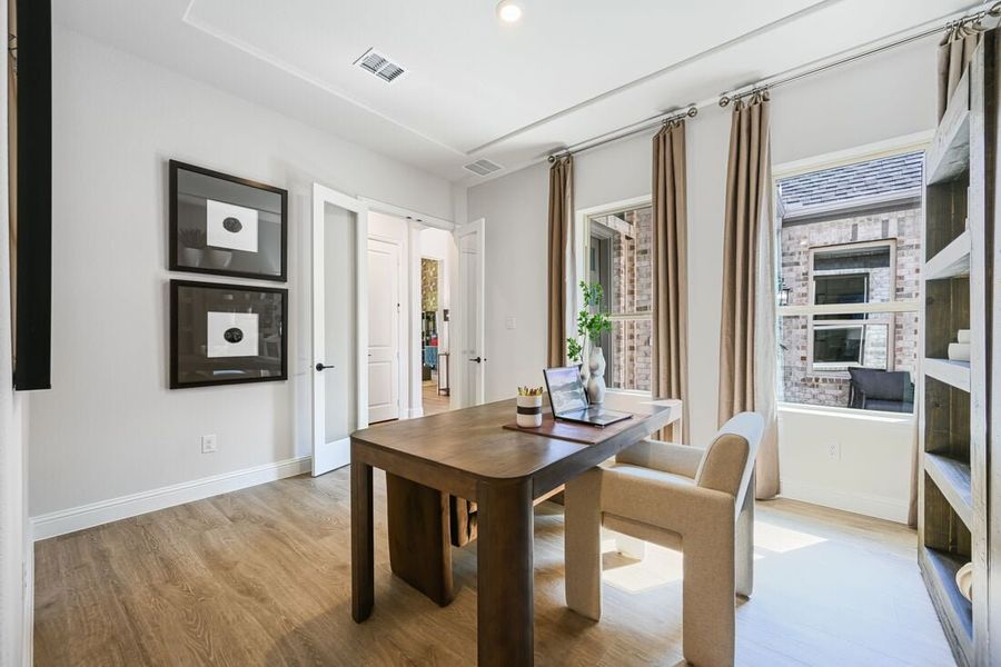 Representative furnished interior of a home built from the Courtney by Taylor Morrison in The Ridge at Northlake 70s, Northlake (Image 14). Representative furnished interior of a home built from the Courtney by Taylor Morrison in The Ridge at Northlake 70s, Northlake (Image 14).