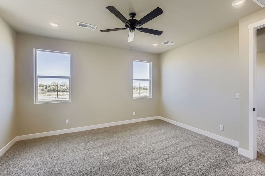 Spacious, unfurnished interior of a new home in Country Club Reserve – Fort Collins, Fort Collins (Image 23).