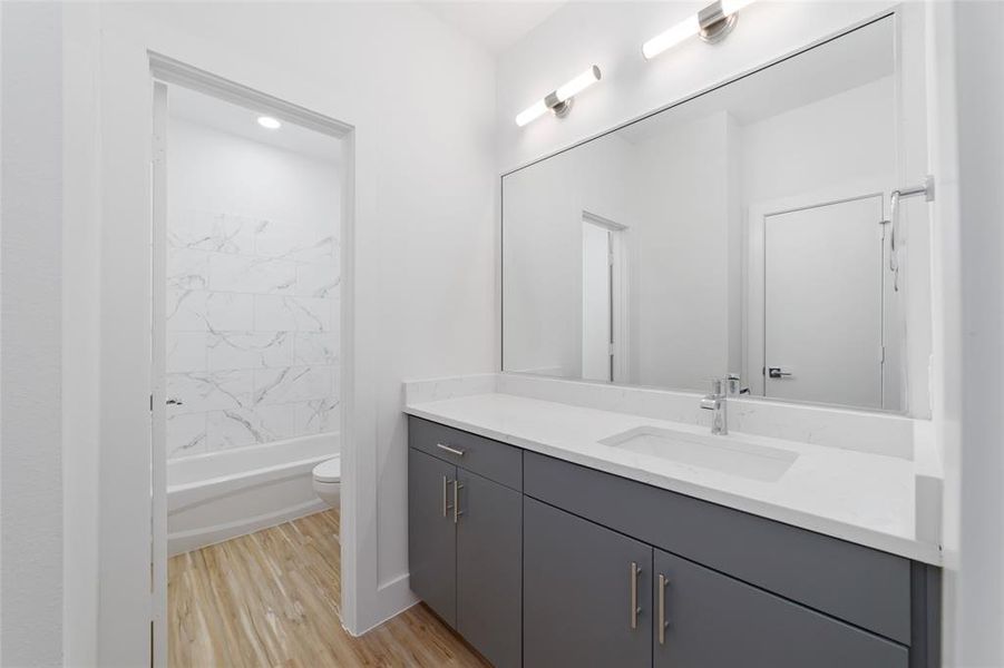 Guest Bathroom Guest Bathroom