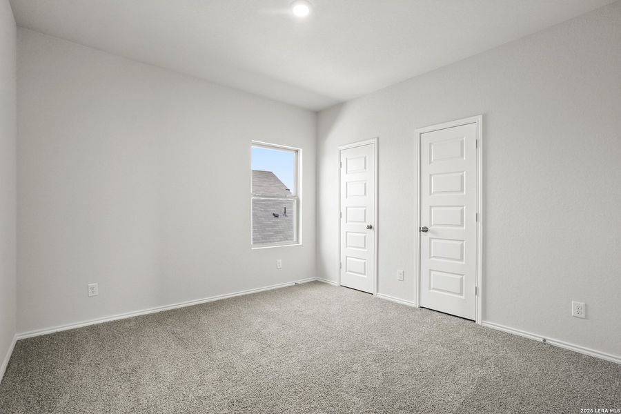 Spacious, unfurnished interior of a new home in Blue Ridge Ranch, San Antonio (Image 13). Spacious, unfurnished interior of a new home in Blue Ridge Ranch, San Antonio (Image 13).