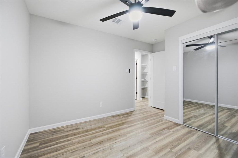 Spacious, unfurnished interior of a new home in , Hillsboro (Image 17).
