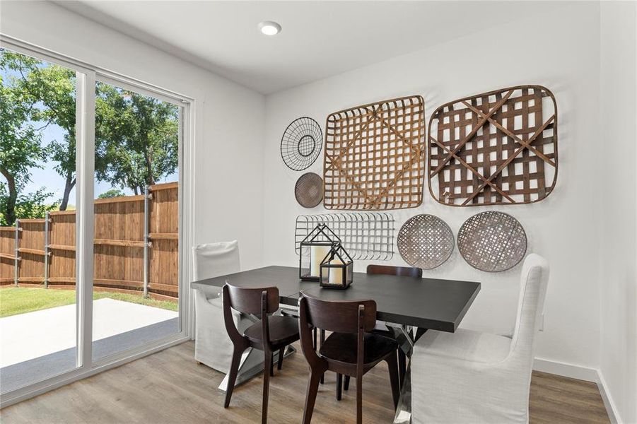 07. 730 Tower - Dining 07. 730 Tower - Dining