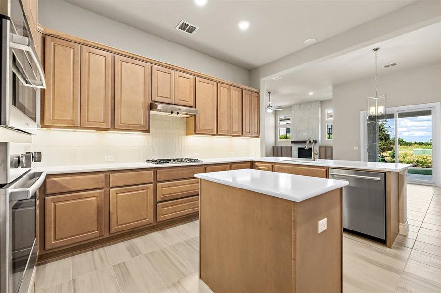 Spacious, unfurnished interior of a new home in , Horseshoe Bay (Image 10). Spacious, unfurnished interior of a new home in , Horseshoe Bay (Image 10).