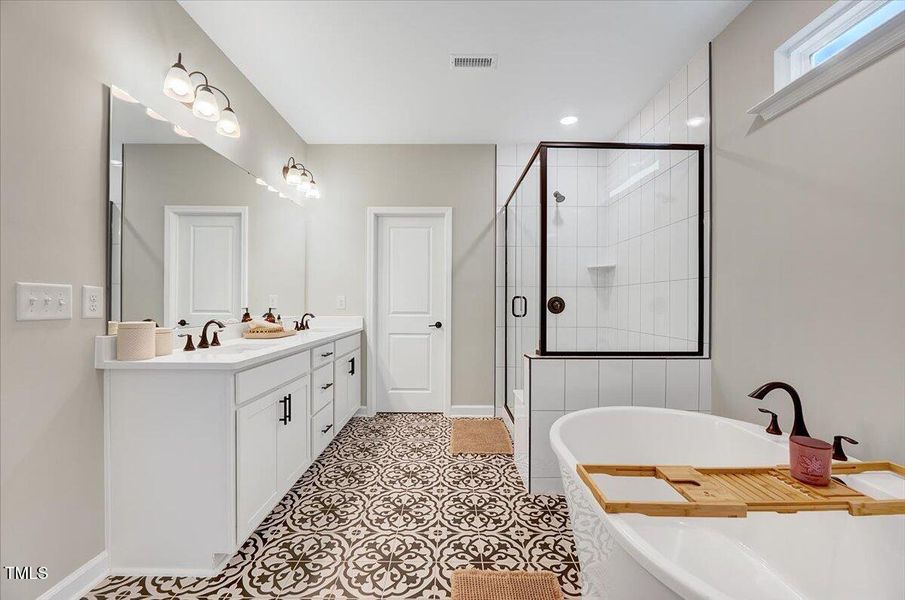 29-238 Harvester Rd-29