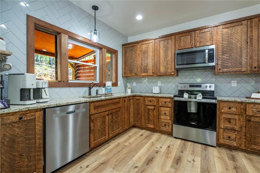 Furnished interior view inside a new home in , Ellijay (Image 6).