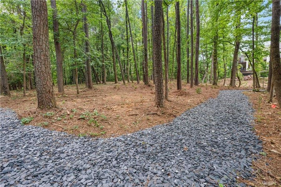 Natural landscape and outdoor views near Byers Park in Alpharetta (Image 70).