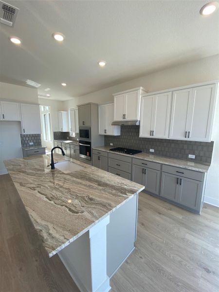 Gorgeous detail in light & bright Kitchen