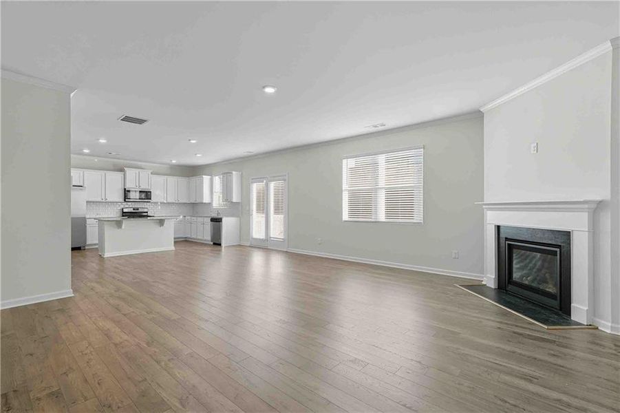 Spacious, unfurnished interior of a new home in , Dawsonville (Image 32).