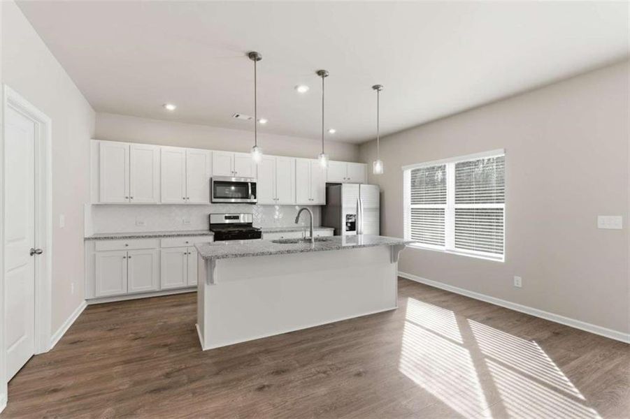 Furnished interior view inside a new home in The Reserve at Chapel Hill Phase II, Douglasville (Image 7). Furnished interior view inside a new home in The Reserve at Chapel Hill Phase II, Douglasville (Image 7).