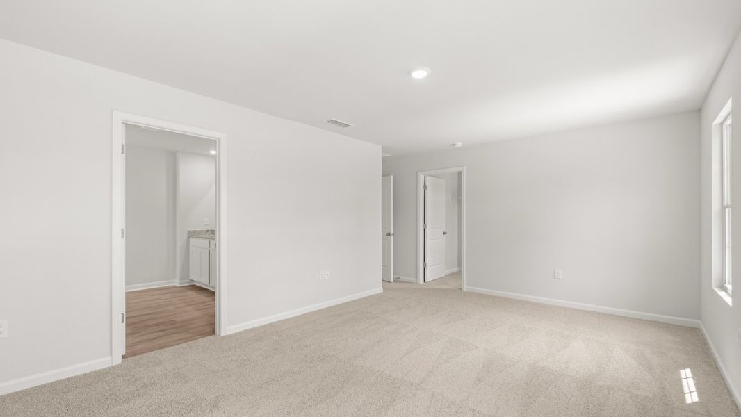 Spacious, unfurnished interior of a new home in Northberry, Rome (Image 25). Spacious, unfurnished interior of a new home in Northberry, Rome (Image 25).