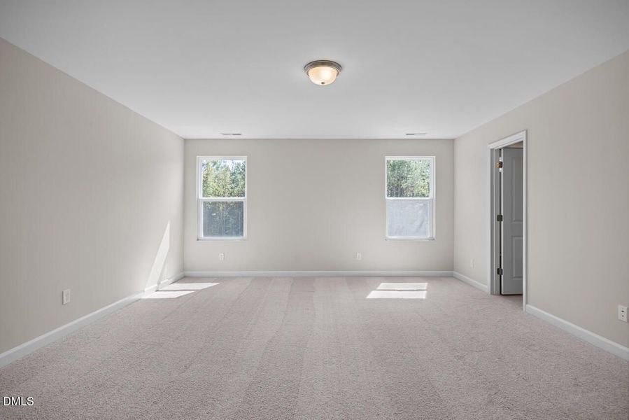 Spacious, unfurnished interior of a new home in Wellers Knoll, Lillington (Image 17).