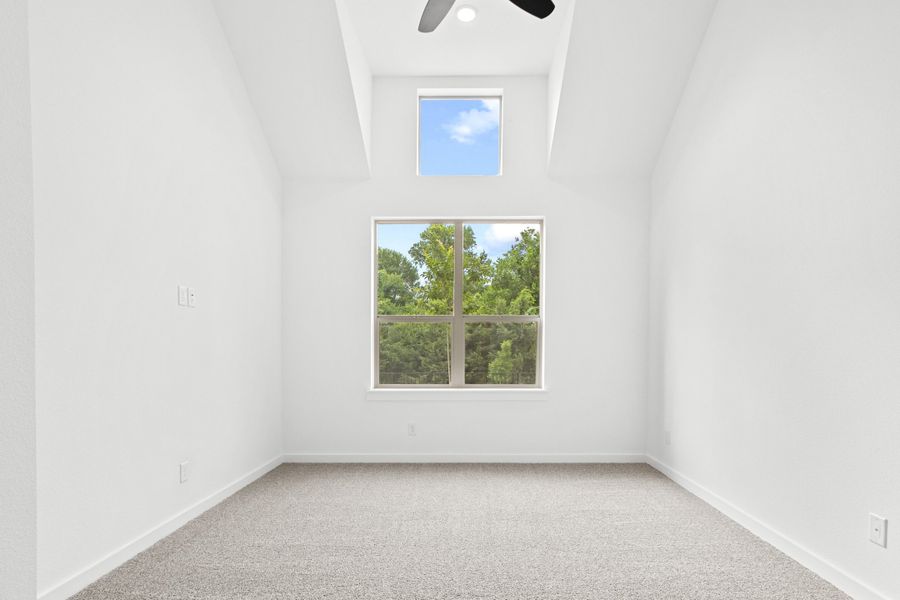 Representative unfurnished interior of a home built from the Waterview by Grenadier Homes in Cottonwood Creek, Rowlett (Image 19). Representative unfurnished interior of a home built from the Waterview by Grenadier Homes in Cottonwood Creek, Rowlett (Image 19).