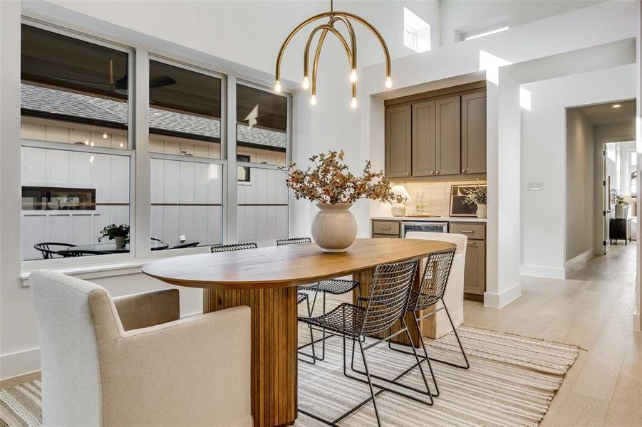 Furnished interior view inside a new home in , Dallas (Image 17).