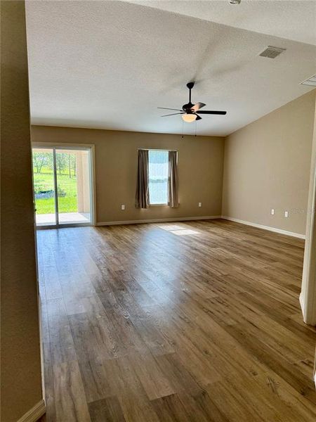 Spacious, unfurnished interior of a new home in , Dunnellon (Image 9). Spacious, unfurnished interior of a new home in , Dunnellon (Image 9).
