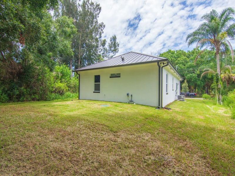 Exterior details and patio area of a home in , Vero Beach (Image 18). Exterior details and patio area of a home in , Vero Beach (Image 18).