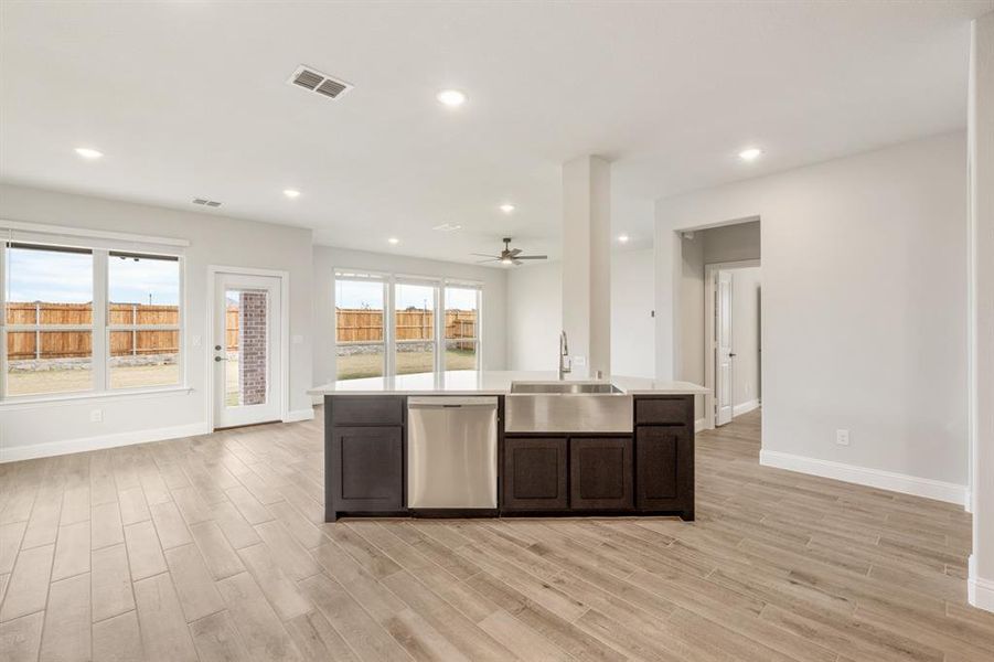Furnished interior view inside a new home in Sonoma Verde, McLendon-Chisholm (Image 12).