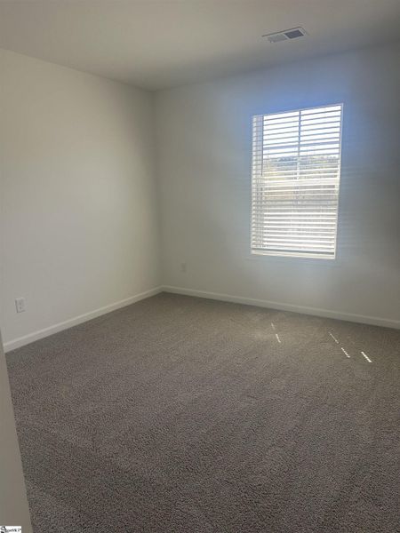 Spacious, unfurnished interior of a new home in Shiloh Trail, Wellford (Image 33).