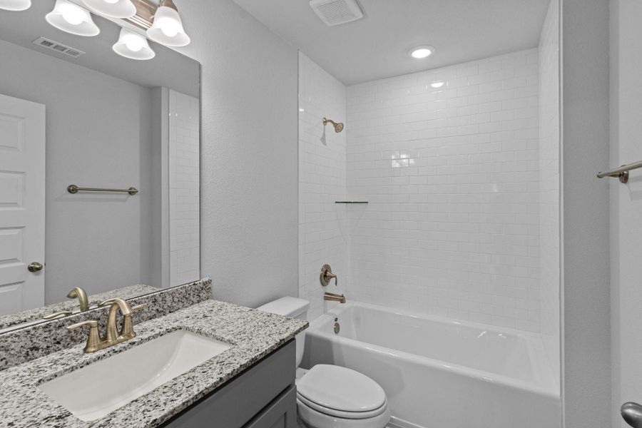 Furnished interior view inside a new home in River Ranch Trails, Dayton (Image 8).