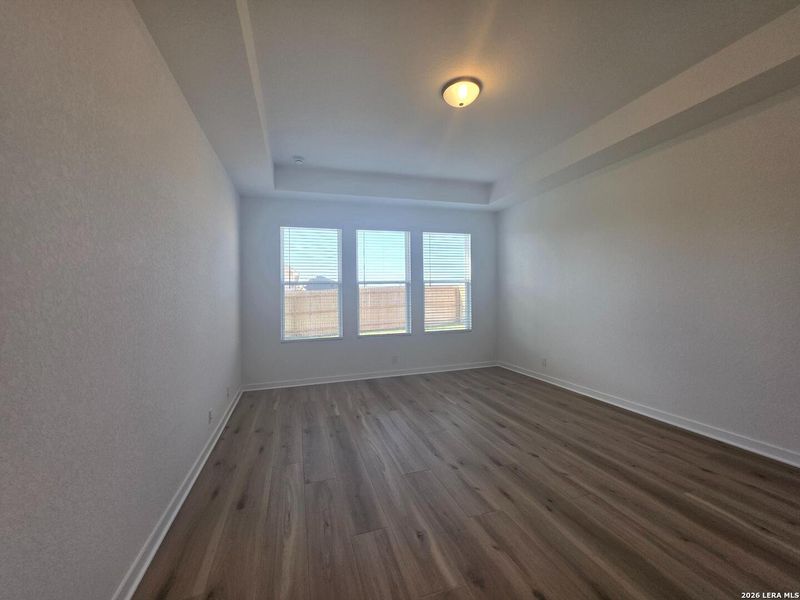 Spacious, unfurnished interior of a new home in Saddlebrook Ranch, Schertz (Image 14).