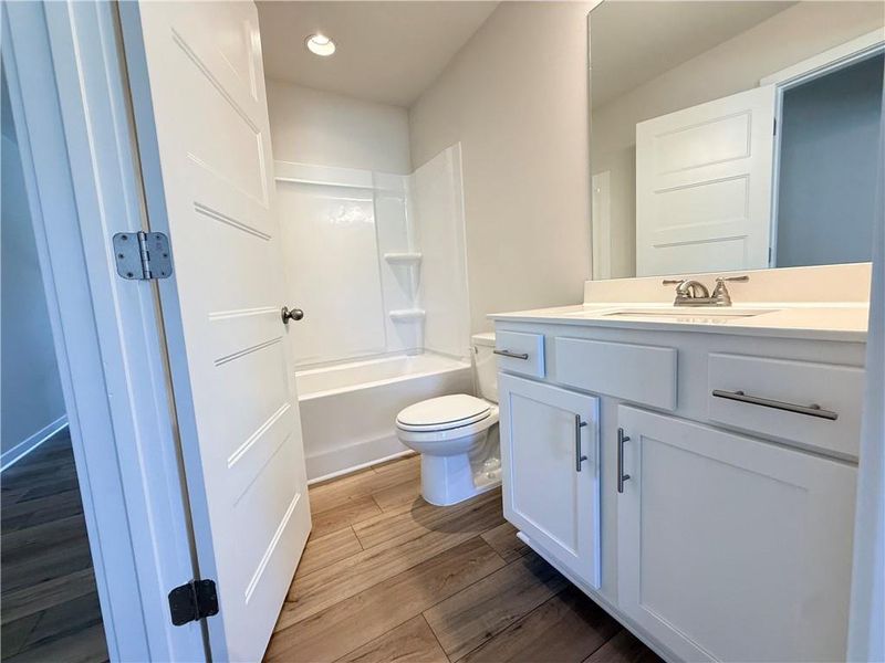 Furnished interior view inside a new home in Ponderosa Farms Reserve, Gainesville (Image 12).