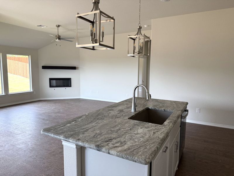 Image 5 of a home in Waterford Park.