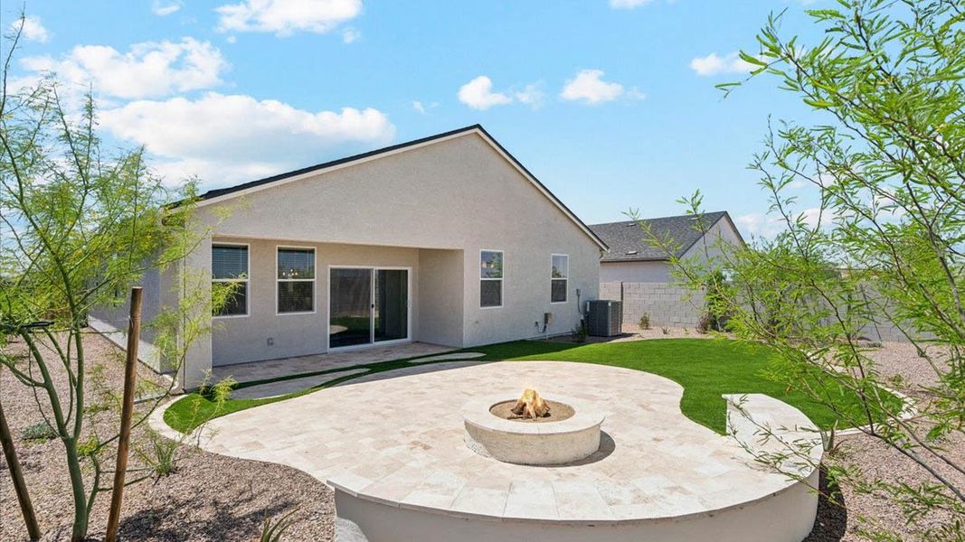 Exterior details and patio area of a home in Carlton Commons, Casa Grande (Image 21).