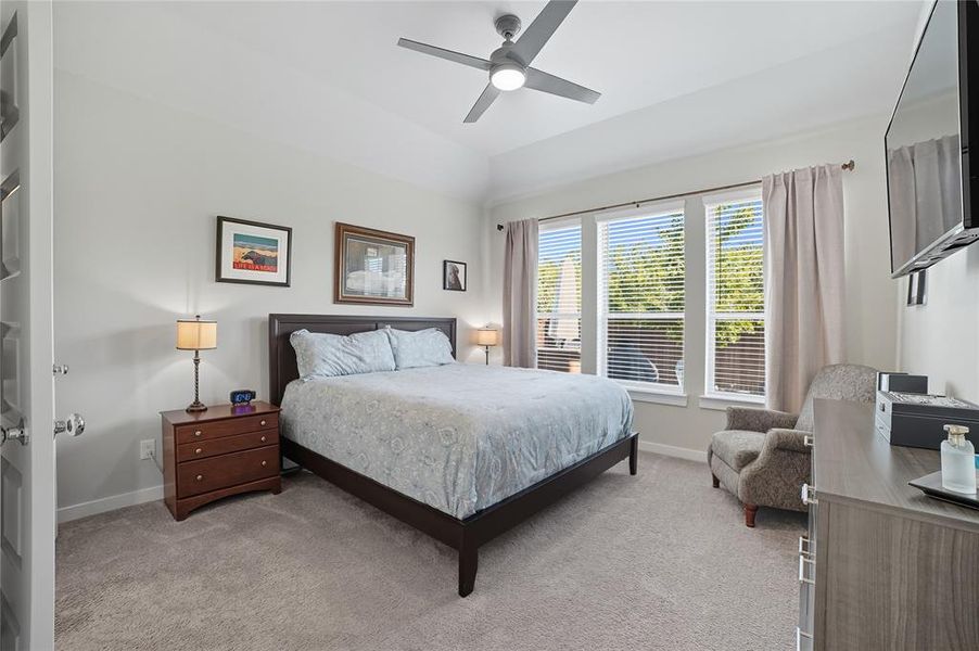 Furnished interior view inside a new home in Oak Creek, Forney (Image 15).