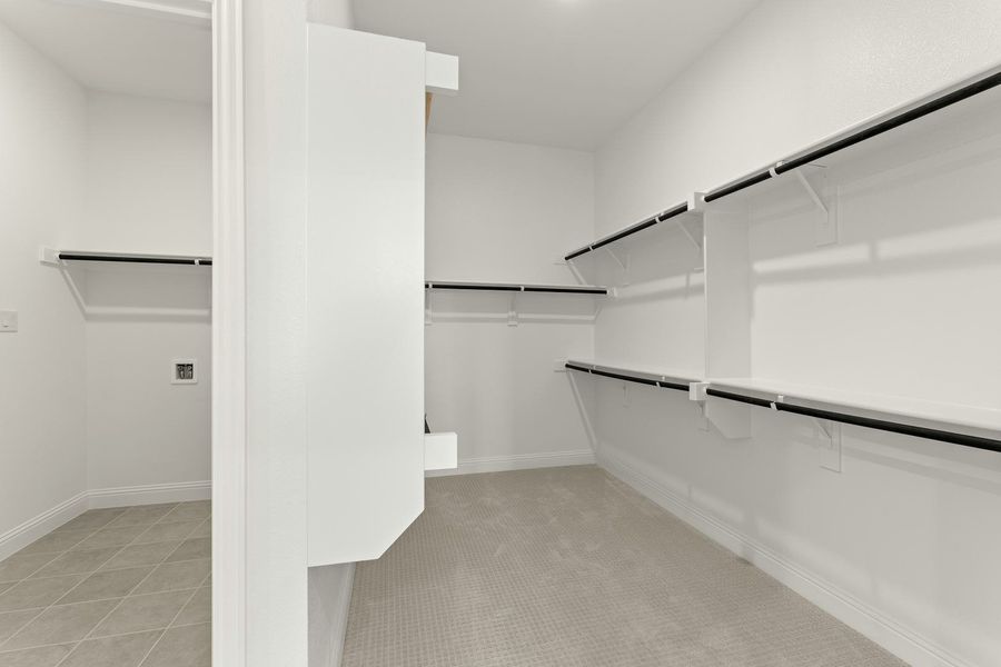 Spacious, unfurnished interior of a new home in Park Trails, Forney (Image 26).