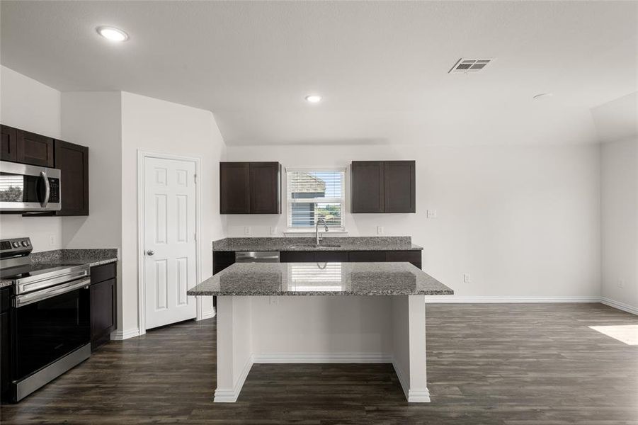 433 Rose-Kitchen-2 433 Rose-Kitchen-2