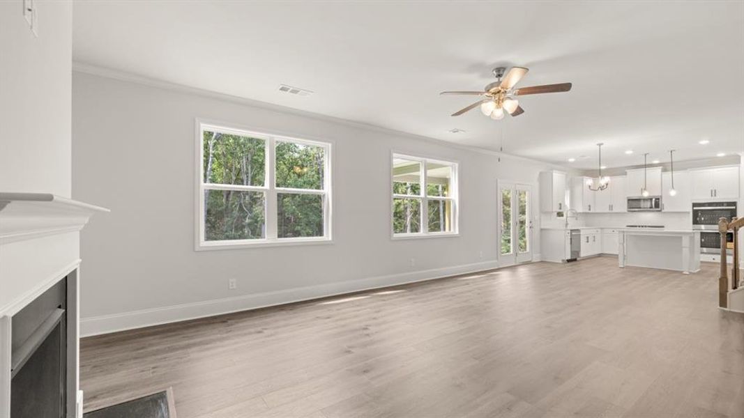 Spacious, unfurnished interior of a new home in Holland Estates, Powder Springs (Image 52). Spacious, unfurnished interior of a new home in Holland Estates, Powder Springs (Image 52).