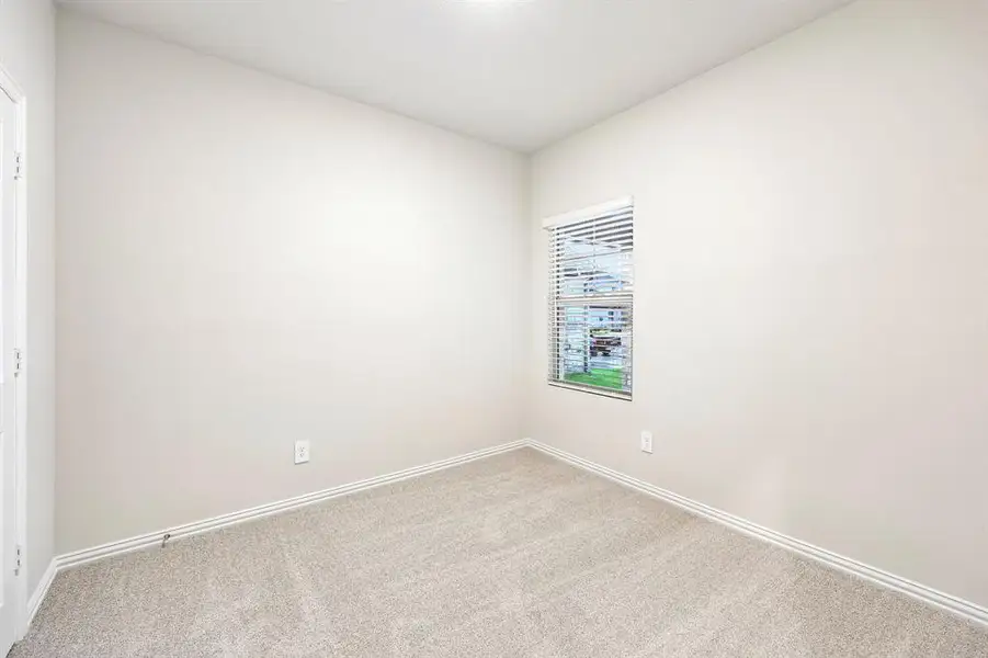 Spacious, unfurnished interior of a new home in Parks at Foster Crossing - Spring Series, Anna (Image 32).