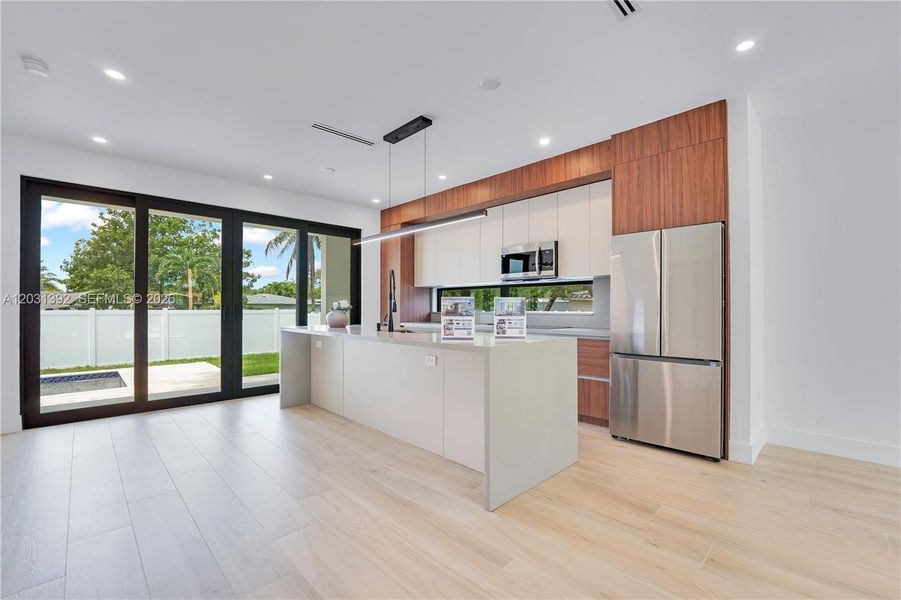 Furnished interior view inside a new home in , Hollywood (Image 12).