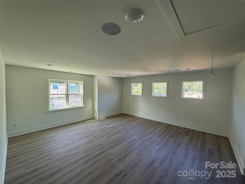 Spacious, unfurnished interior of a new home in , Mooresville (Image 19).