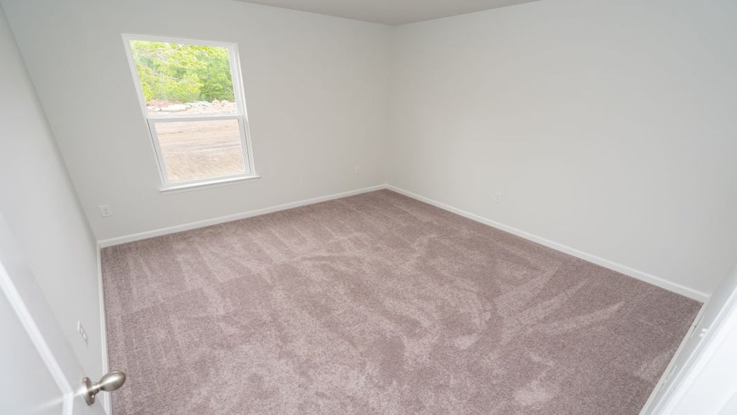 Representative unfurnished interior of a home built from the GALEN by D.R. Horton in Island Green, Myrtle Beach (Image 33).
