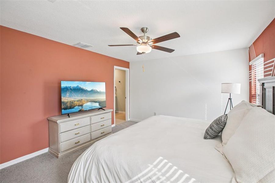 Furnished interior view inside a new home in , Land O' Lakes (Image 10).