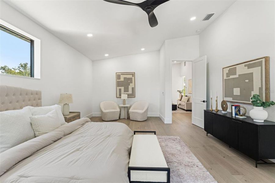 Furnished interior view inside a new home in , Tampa (Image 19). Furnished interior view inside a new home in , Tampa (Image 19).