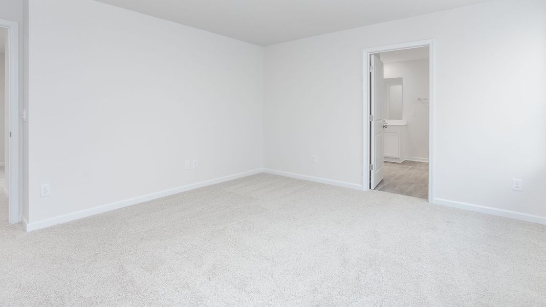 Spacious, unfurnished interior of a new home in Chandler Pointe, Rural Hall (Image 19).