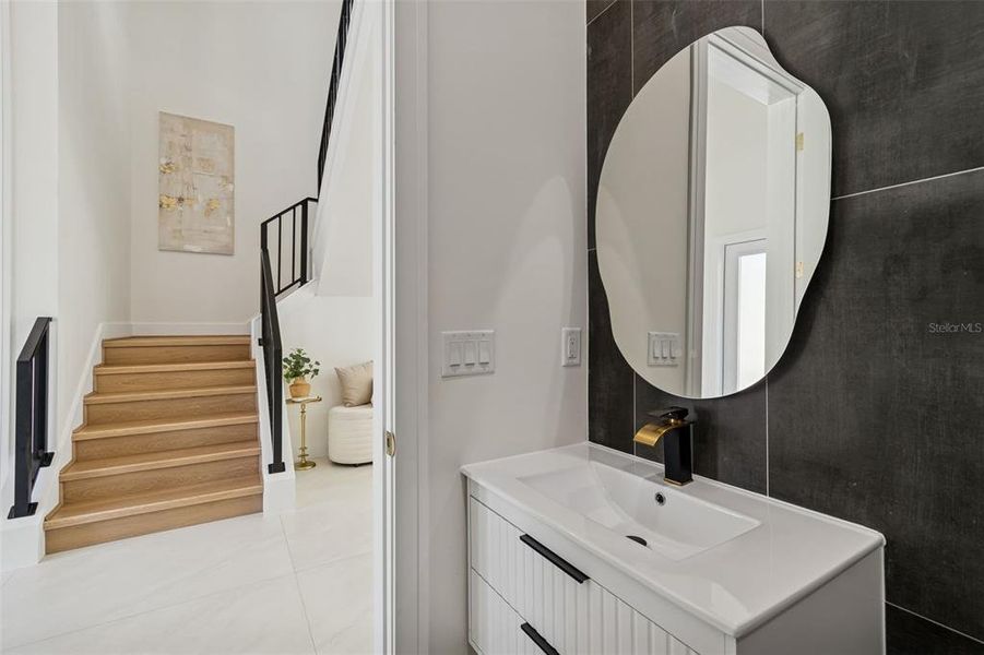 Furnished interior view inside a new home in , Tampa (Image 47).