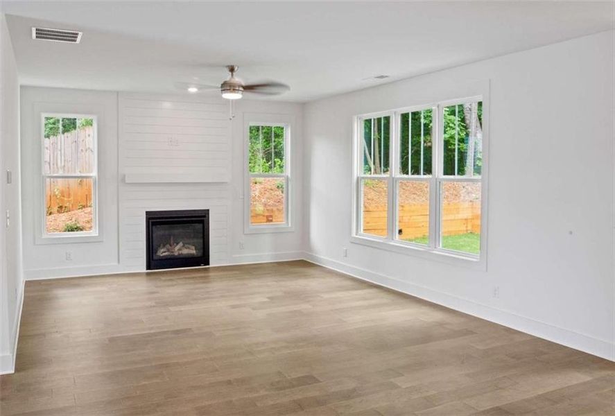 Spacious, unfurnished interior of a new home in The Villages at Whites Mill, Decatur (Image 9).