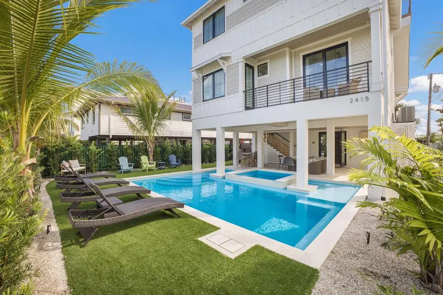 Exterior details and patio area of a home in , Bradenton Beach (Image 26).