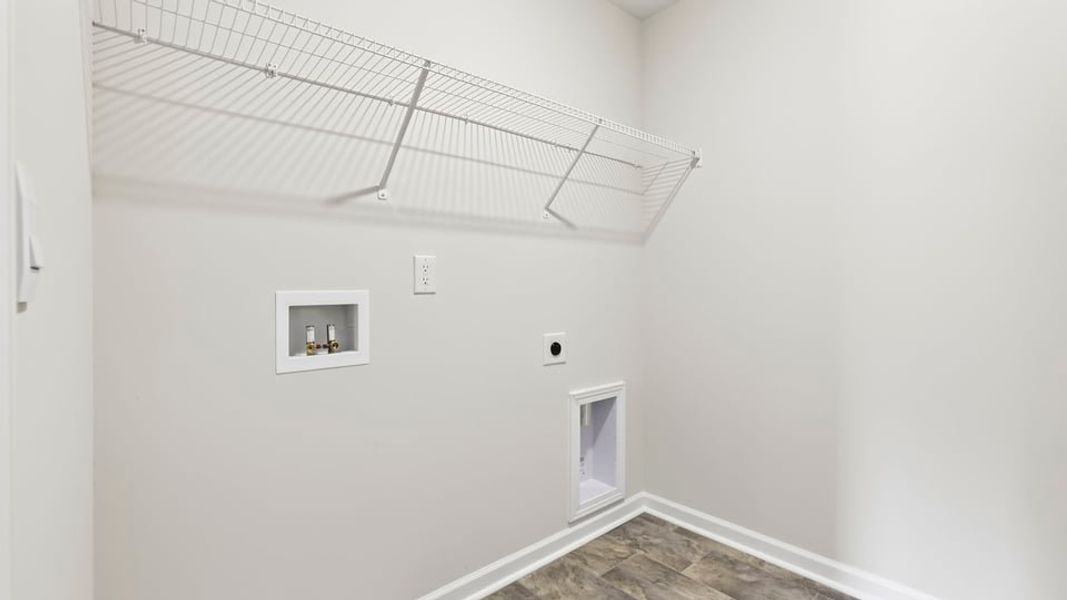 Spacious, unfurnished interior of a new home in Durbin Meadows Traditions, Fountain Inn (Image 36).