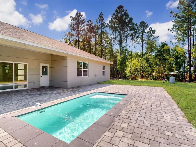 Exterior details and patio area of a home in , Ocala (Image 20). Exterior details and patio area of a home in , Ocala (Image 20).