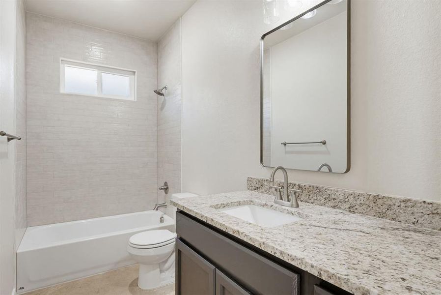 Furnished interior view inside a new home in , Copperas Cove (Image 6).
