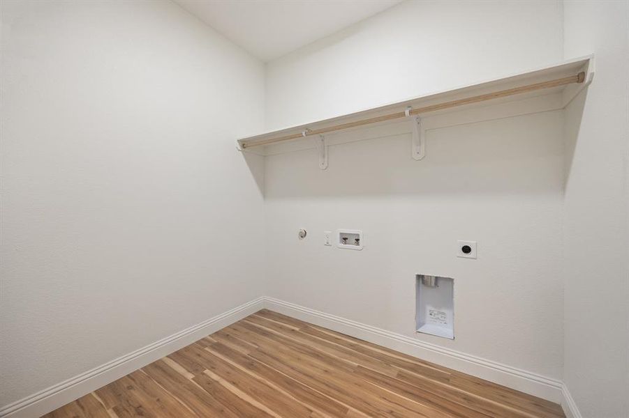 Spacious, unfurnished interior of a new home in , Terrell (Image 28).