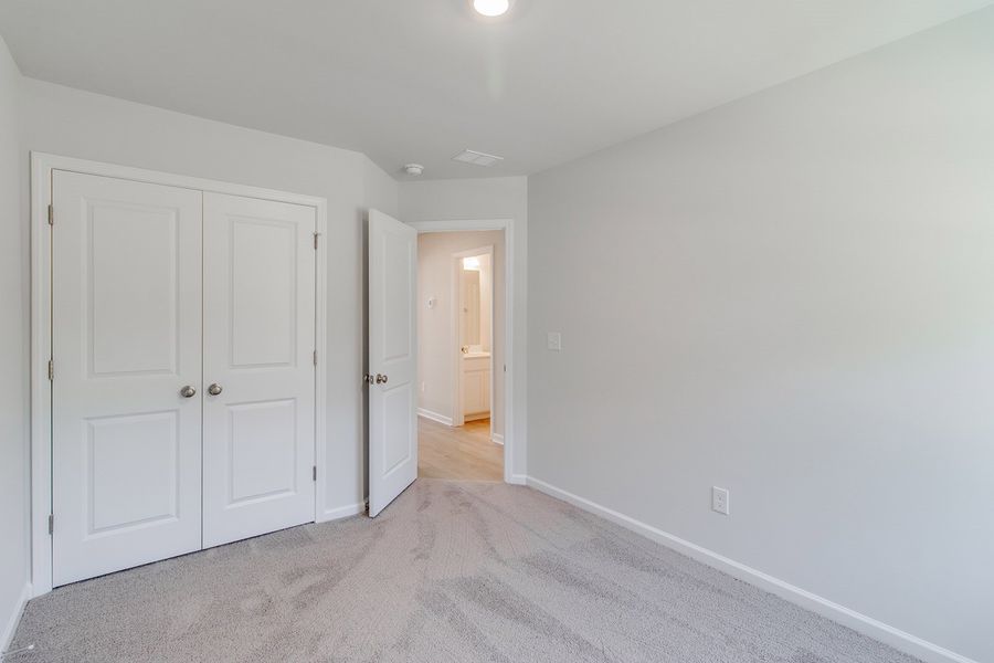 Spacious, unfurnished interior of a new home in Haynes Park, Columbia (Image 29).
