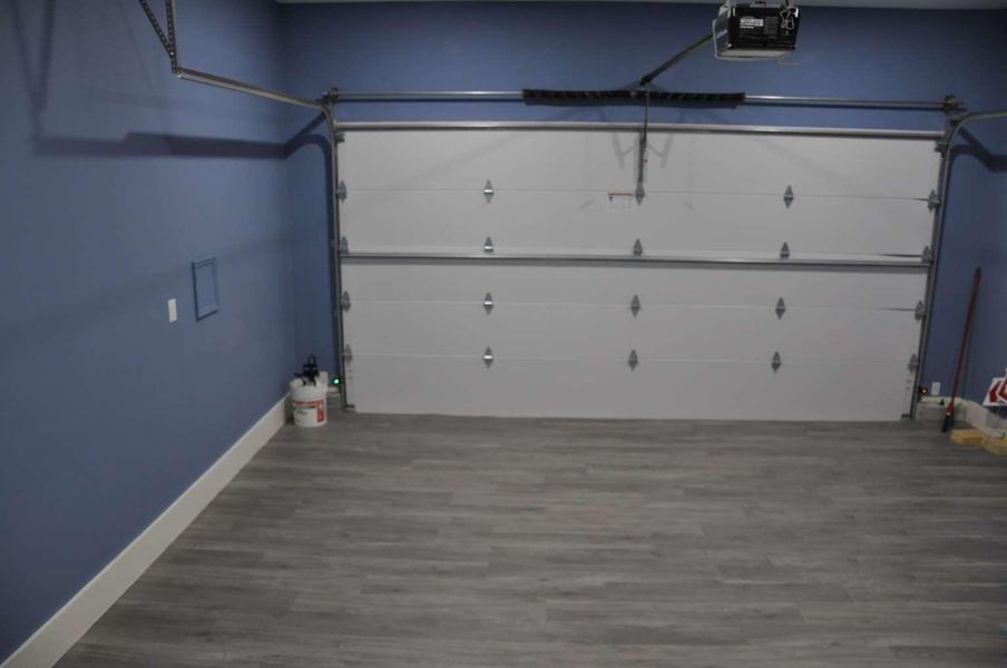 Spacious, unfurnished interior of a new home in , Briarcliff (Image 20).